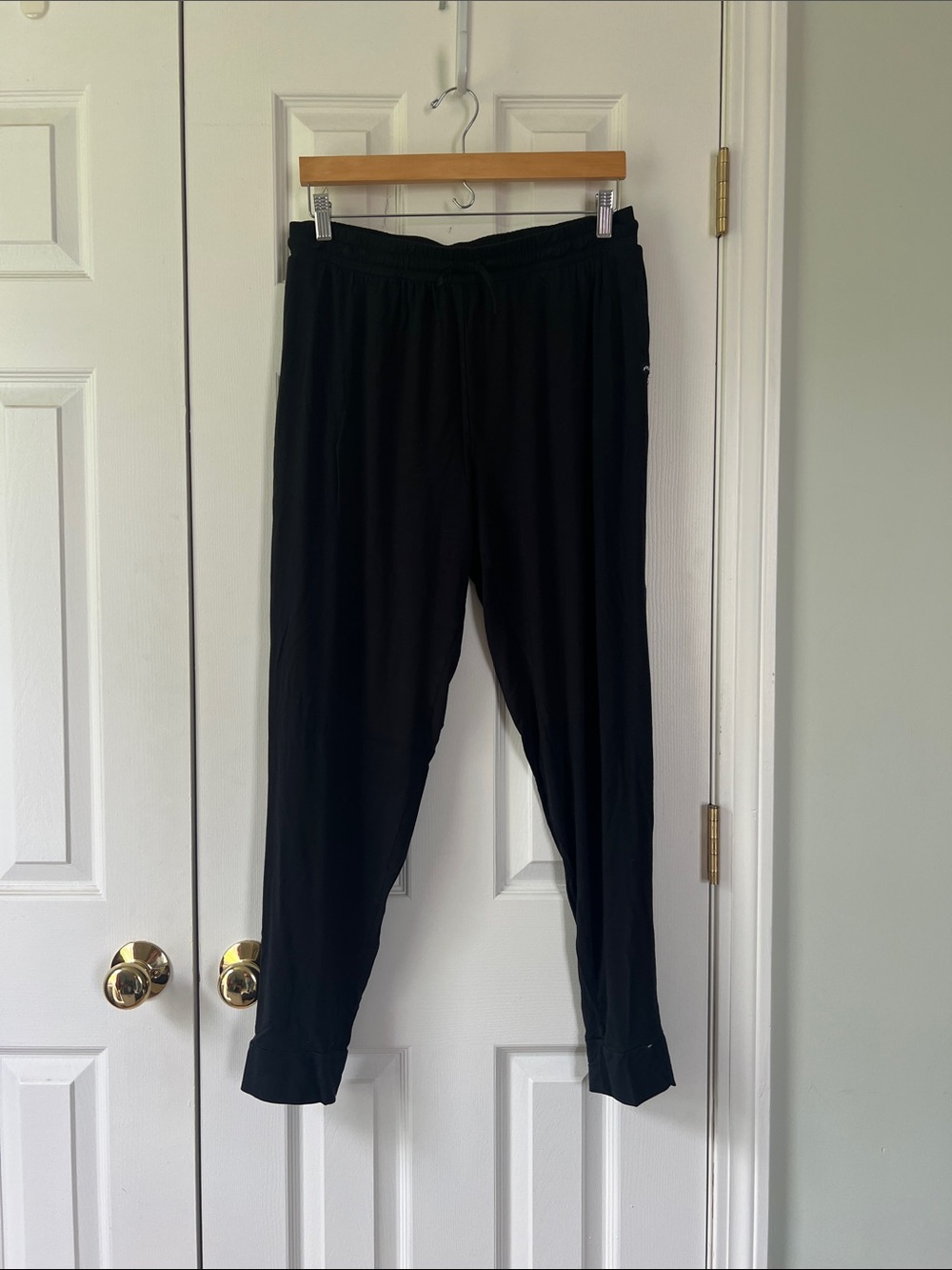 MeUndies Black Women's Joggers with Elastic Waistband